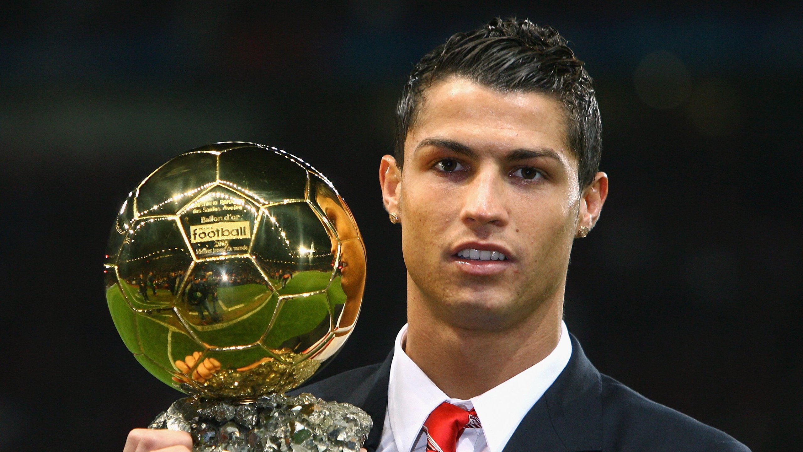 中超俱乐部启动青训家长会加强家庭沟通机制，足球队家长会教练讲什么